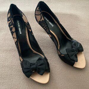 UNIQUE! Vintage Giorgio Armani Satin Pink With Black Lace Open Toe Pumps 3" Heel